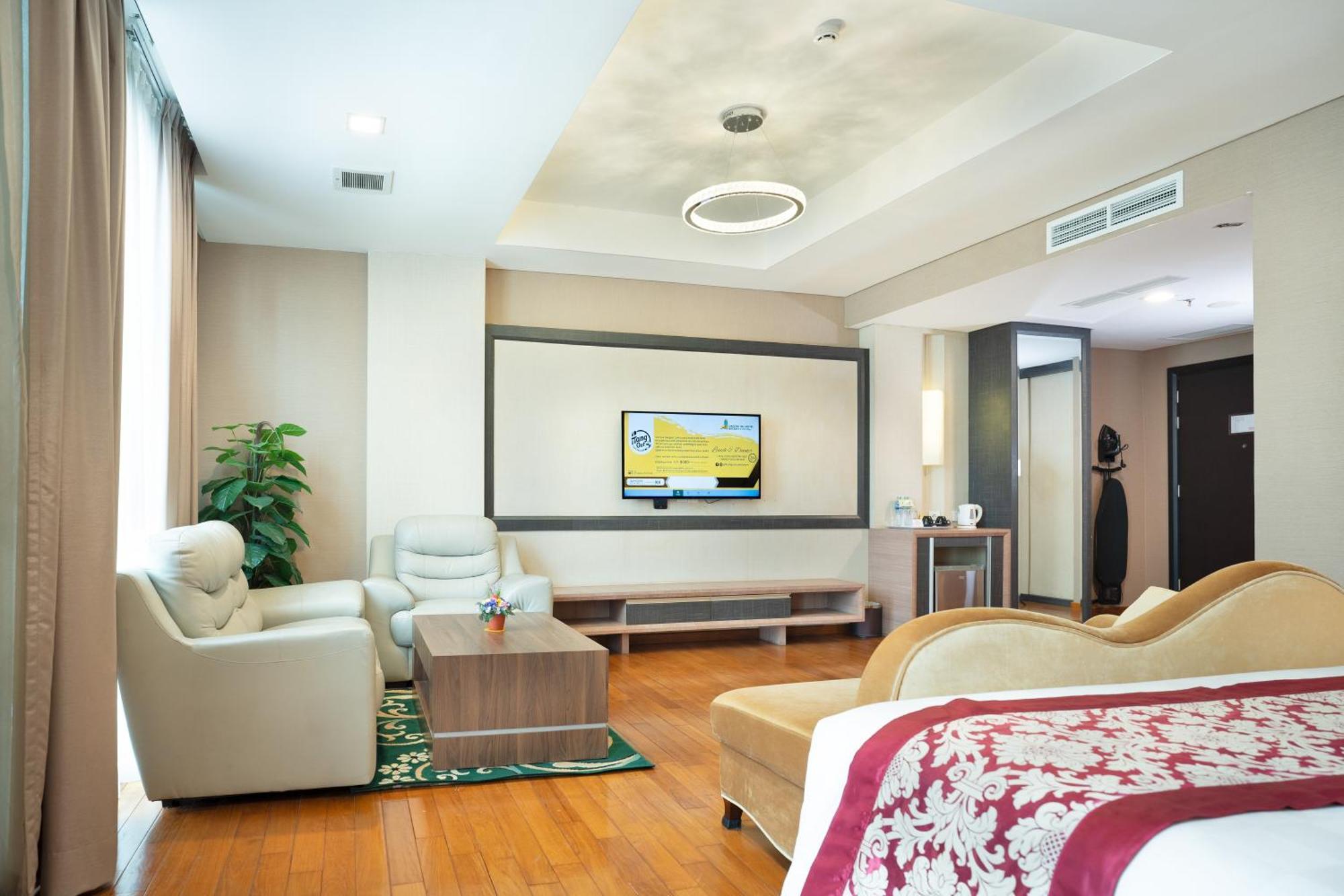 Nagoya Hill Hotel Batam Экстерьер фото