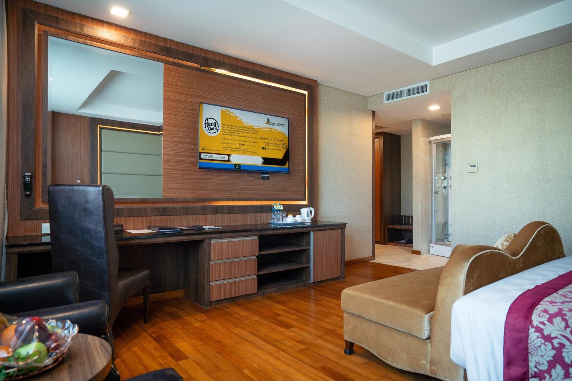 Nagoya Hill Hotel Batam Экстерьер фото