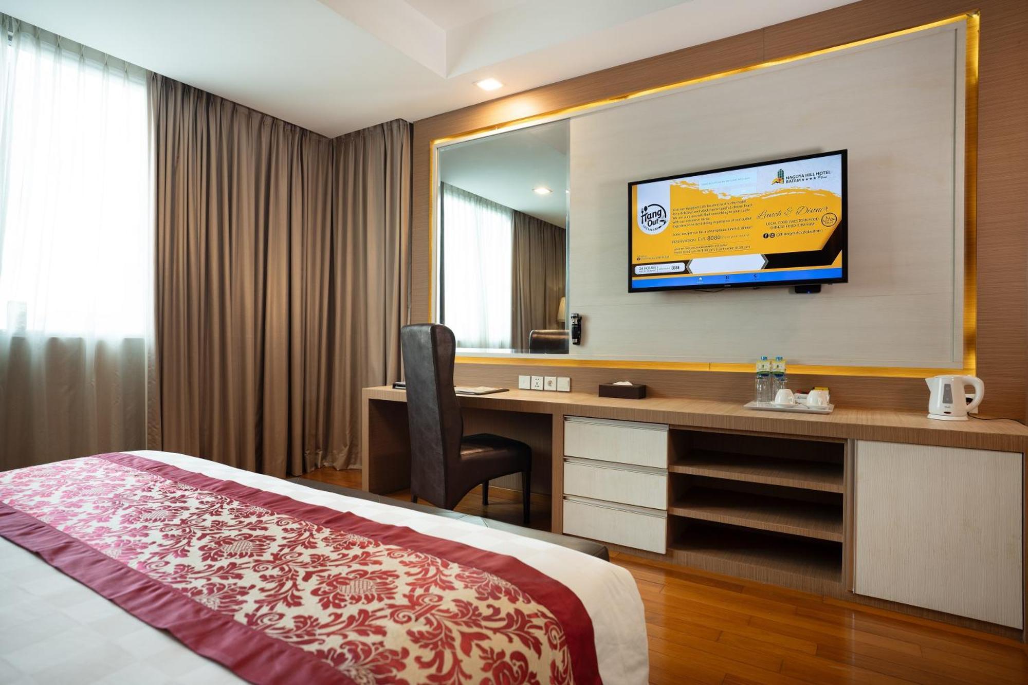 Nagoya Hill Hotel Batam Экстерьер фото